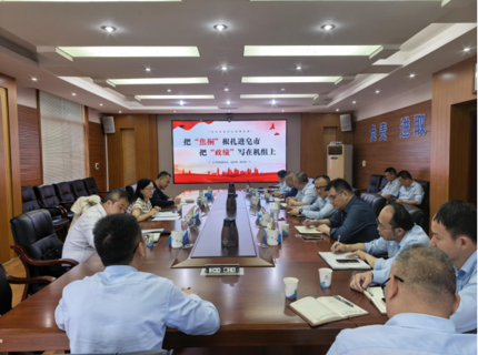 陈印辉赴基层党建联系点讲授设置和践行正确政绩观进建教育专题党课